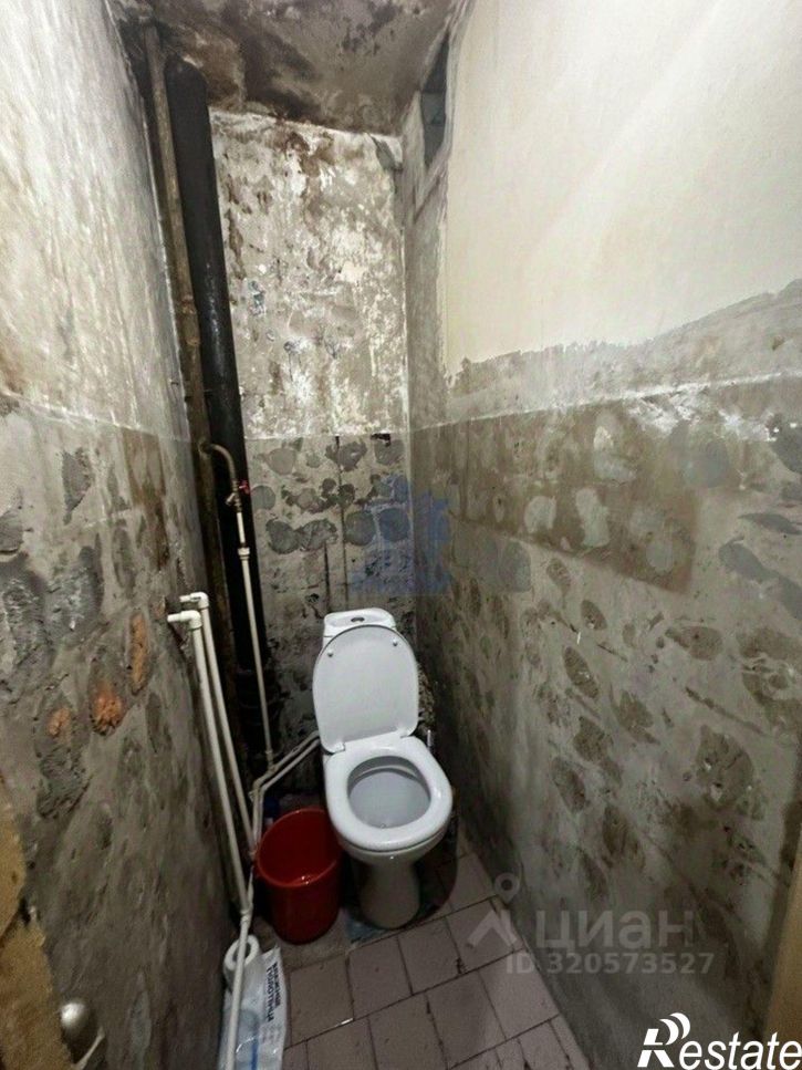 2-комн квартира улица Строителей, 20,  д. 20