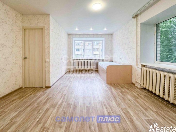 1-комн квартира улица Ж.Крутовой, 15,  д. 15