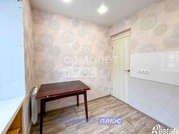 1-комн квартира улица Ж.Крутовой, 15,  д. 15