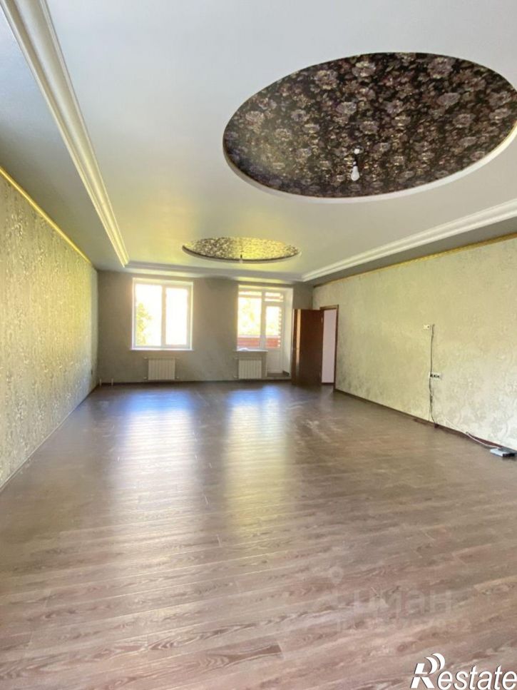 4-комн квартира Солнечная улица, 10,  д. 10