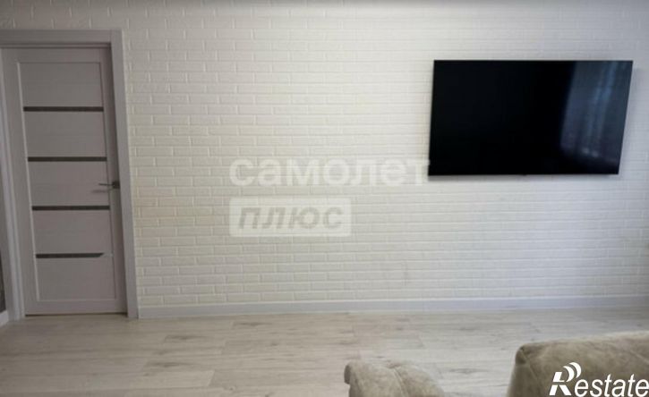 2-комн квартира Комсомольская улица, 15,  д. 15