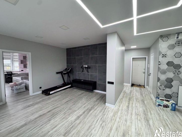 3-комн квартира ул Винокурова, 99,  д. 99