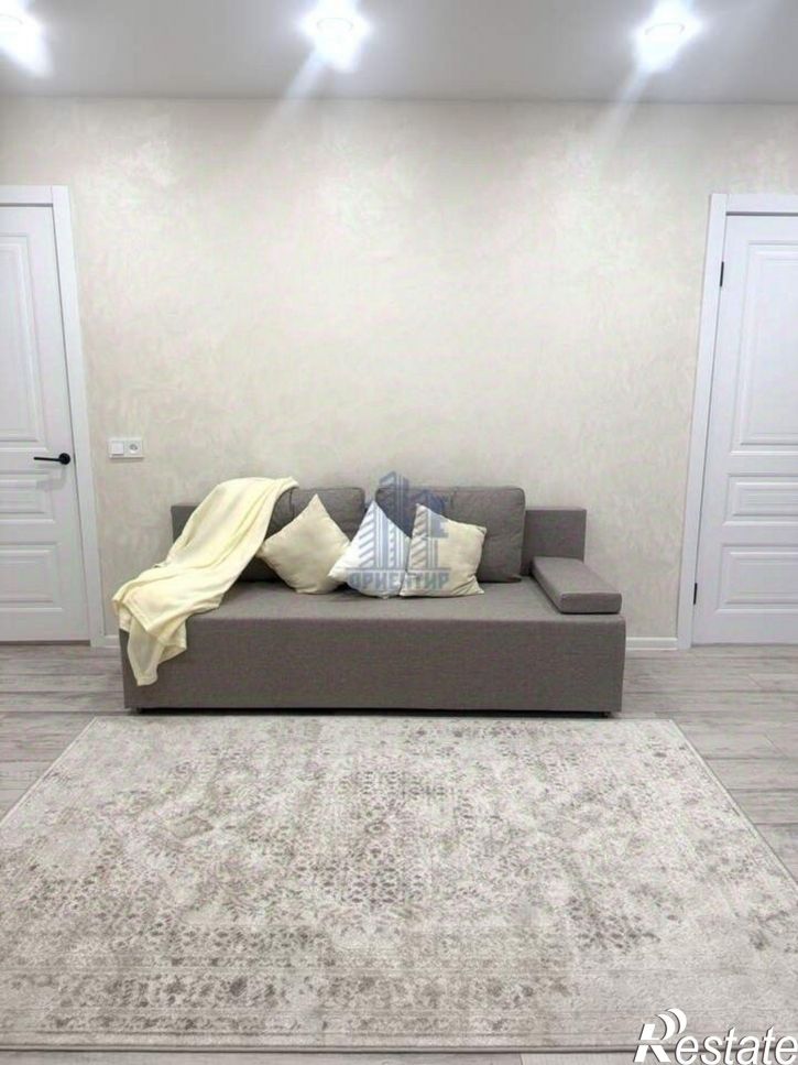 2-комн квартира Молодёжная улица, 15,  д. 15