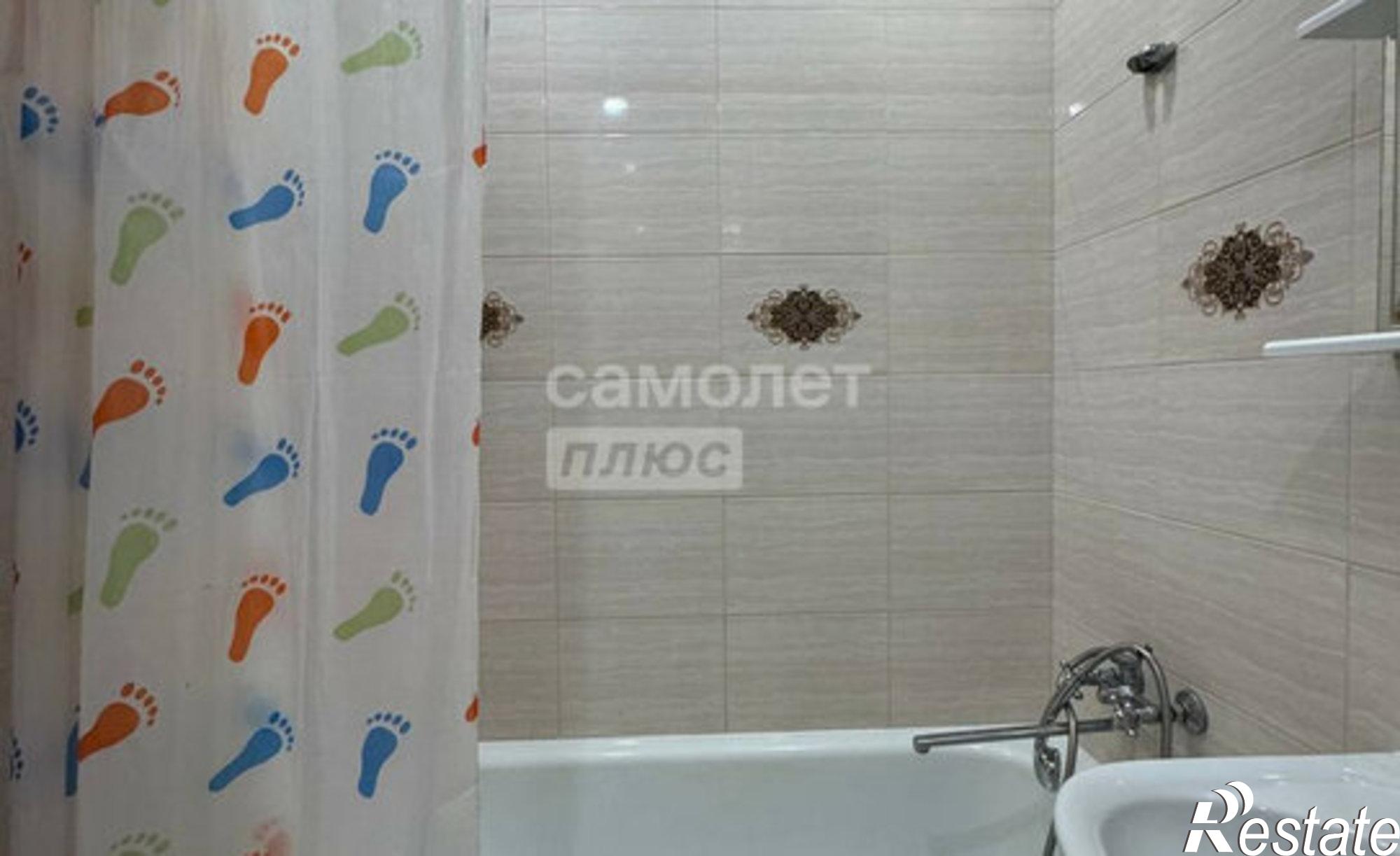 Купить квартиру за 4 250 000 рублей на Речной б-р, 3 1