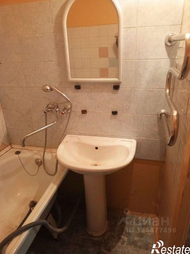 2-комн квартира улица Винокурова, 87,  д. 87