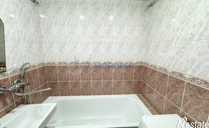 3-комн квартира улица Строителей, 10,  д. 10