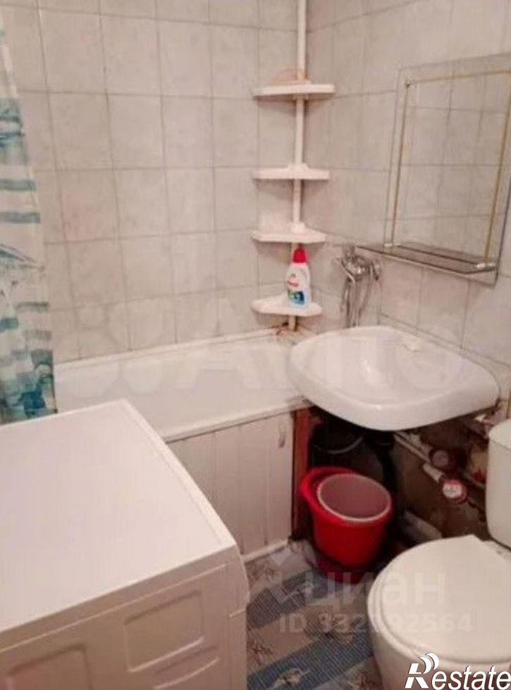 2-комн квартира ул Ж.Крутовой, 17,  д. 17