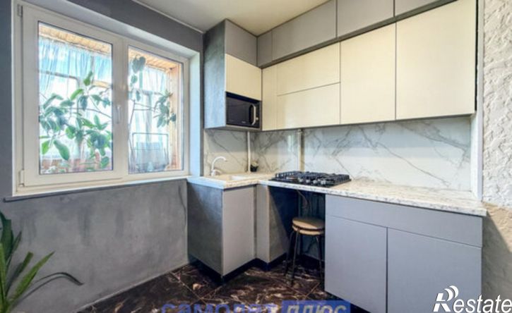 4-комн квартира ул Коммунистическая, 25,  д. 25