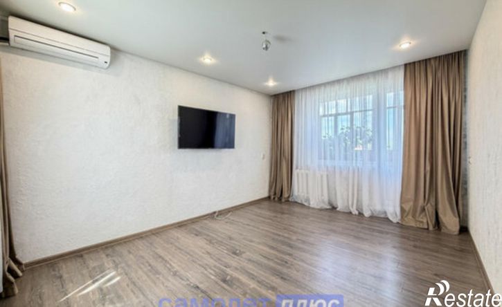 4-комн квартира ул Коммунистическая, 25,  д. 25