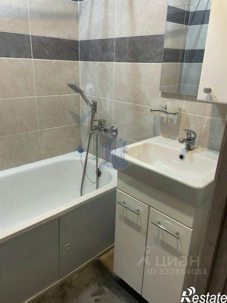 2-комн квартира ул Винокурова, 75,  д. 75