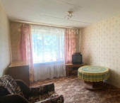 3-комн, 50кв м, этаж 1/5 ул Комсомольская, 4