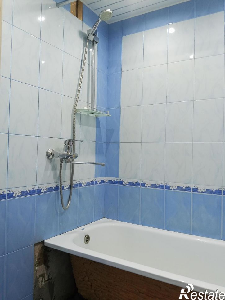 4-комн квартира Первомайская улица,35