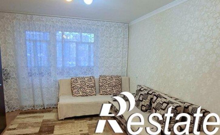 3-комн квартира улица Винокурова, 113,  д. 113