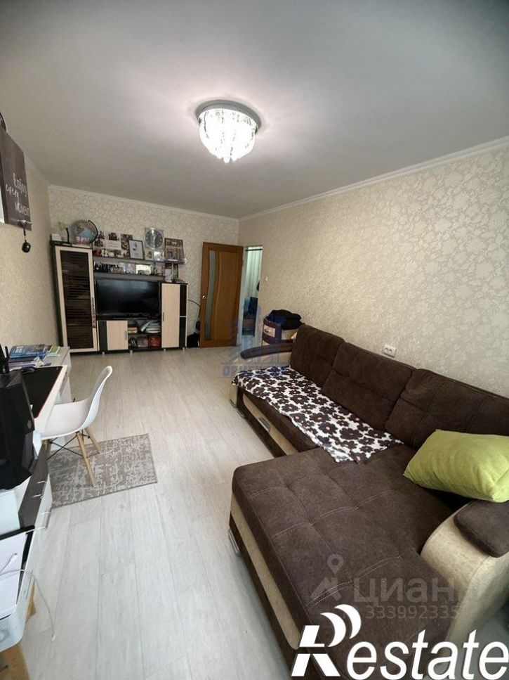 2-комн квартира улица Семёнова, 33,  д. 33