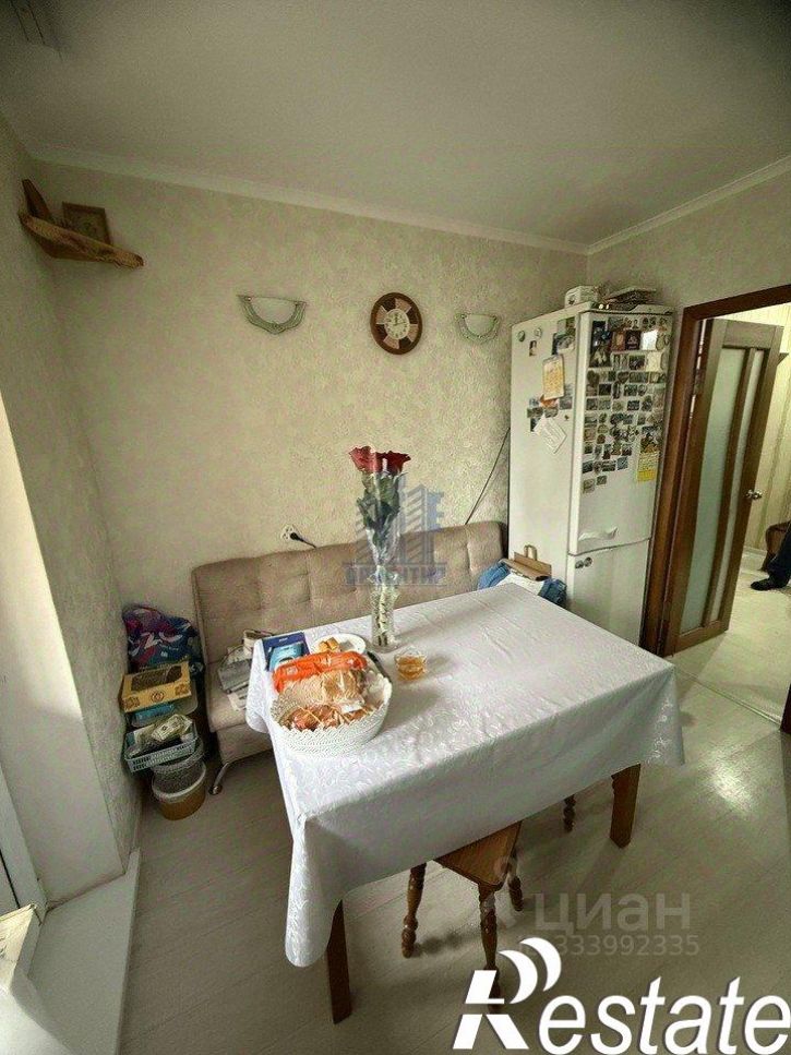 2-комн квартира улица Семёнова, 33,  д. 33