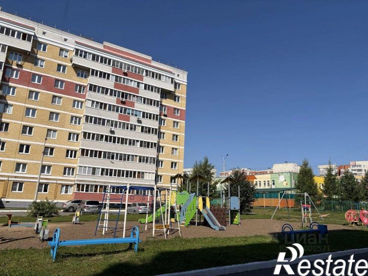 2-комн квартира улица Строителей, 12,  д. 12
