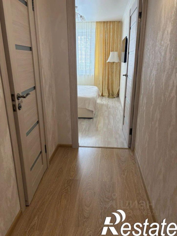 2-комн квартира улица Строителей, 12,  д. 12