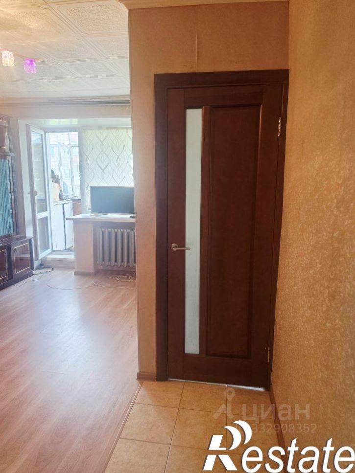 2-комн квартира улица Ж.Крутовой, 10,  д. 10